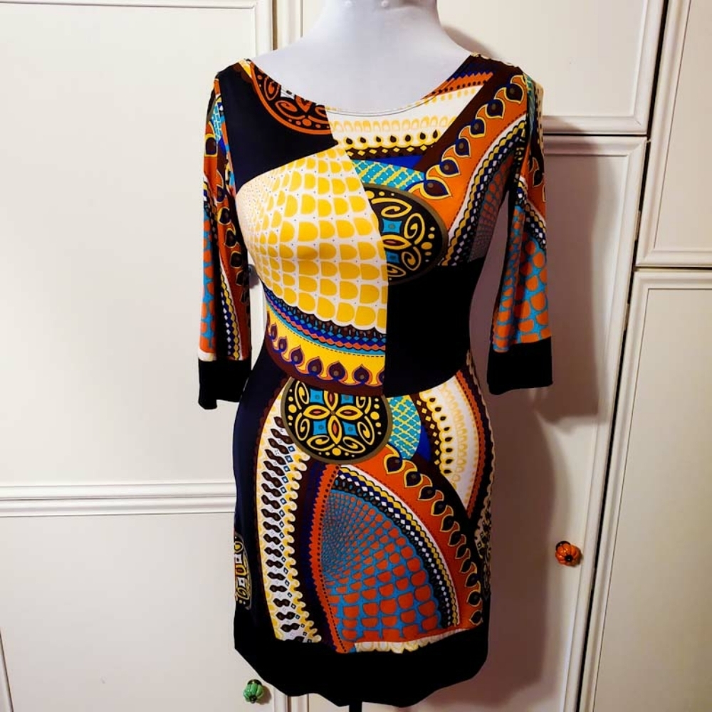 Papillon Blanc Stunning Multicolor Print Dress